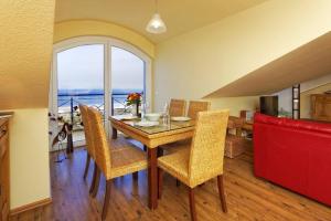 Dining area sa apartment