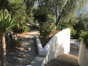 A garden outside Jardin Andaluz Appart Alhambra