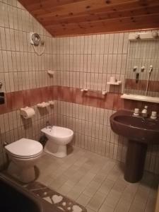 Salle de bains dans l'établissement Tettuccio Montesole