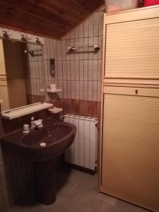 Salle de bains dans l'établissement Tettuccio Montesole