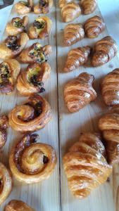 a bunch of pastries sitting on top of a table at Agriturismo Colleoli in Palaia