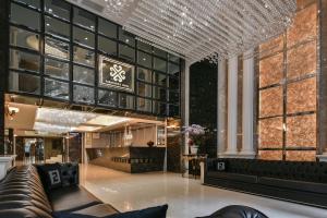 Posezení v ubytování Harmonious Hotel