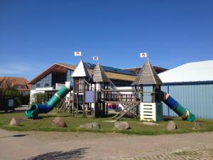 Galeriebild der Unterkunft Ferienwohnung "Möwe" im Ferien-Resort Rügen in Sagard