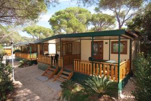 Gallery image of Camping Bungalow Lido in Capoliveri
