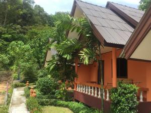 Zahrada ubytování El Greco Bungalows Koh Lanta
