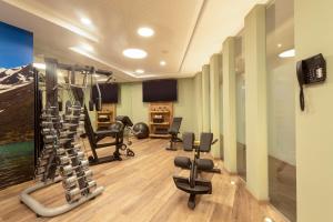 Fitness centrum a/nebo fitness zařízení v ubytování Alpinhotel Monte Superior - Silvretta Card Premium Betrieb