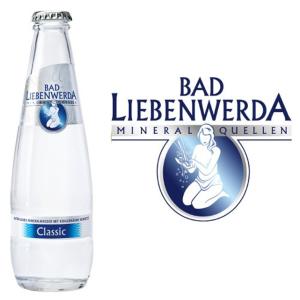 a bottle of water next to a label for bad leezpayer mineral water at Landhotel Sonnenschein in Bad Liebenwerda