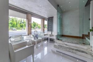 Istumisnurk majutusasutuses Suite Hotel Elite