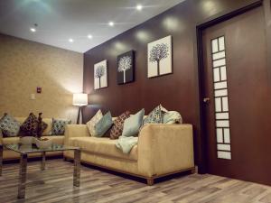 Khu vực ghế ngồi tại Hotel Ojos Del Rio