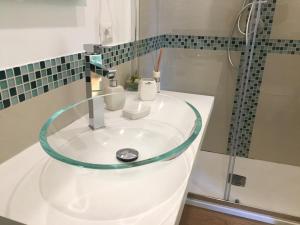 Koupelna v ubytování B&B La Rada + 31 fotografií