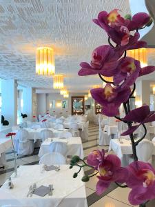 Restoran atau tempat lain untuk makan di Hotel La Perla