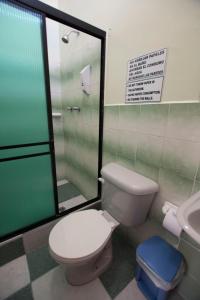 Vannituba majutusasutuses Hostal Andry