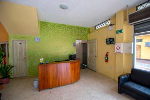 Fuajee või vastuvõtt majutusasutuses Hostal Andry