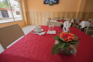 Restoran või mõni muu söögikoht majutusasutuses Hostal Andry