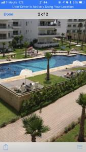 Bazén v ubytování Doris at peninsula nebo v jeho okolí