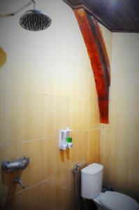Setilas Bungalows tesisinde bir banyo