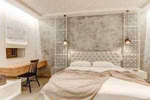 Posteľ alebo postele v izbe v ubytovaní Anemolia Parga Suites