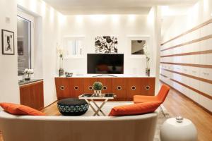 Gallery image of LHP Suite Posillipo in Naples