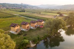 Foto dalla galleria di Holiday homes Piralo a Kostajnica