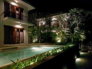 Bazén v ubytování Annupuri Villas Bali nebo v jeho okolí