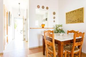 Fotografia z galérie ubytovania Bonito apartamento en campo de golf con piscina v destinácii Sanlúcar de Barrameda