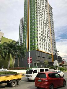 Imagen de la galería de *NEW* 2-Bedroom PENTHOUSE Condo Unit Centrio Tower(beside Ayala Centrio Mall) Downtown CDOC, en Cagayan de Oro