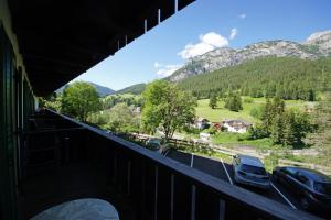 Nespecifikovaný výhled na hory nebo výhled na hory při pohledu z hotelu