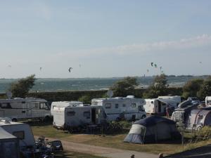 Strukkamp auf FehmarnCamping Strukkamphuk的相册照片