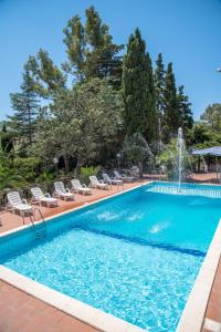 Bazén v ubytování Hotel Eden nebo v jeho okolí