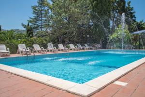 Bazén v ubytování Hotel Eden nebo v jeho okolí