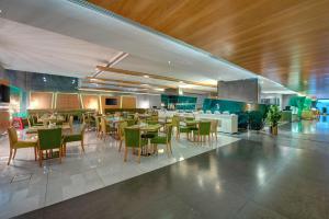 Restaurace v ubytování Al Khoory Executive Hotel, Al Wasl