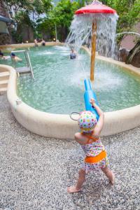 Bassein majutusasutuses Hua Ge Hot Spring Hotel või selle lähedal
