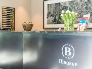 Certificato, attestato, insegna o altro documento esposto da Hotel & Spa Blausee