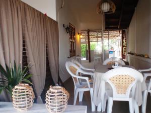 Restoran atau tempat lain untuk makan di Summerhouse Anastasia