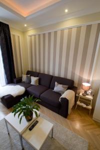 Posedenie v ubytovaní Elisabeth Bridge Apartmans