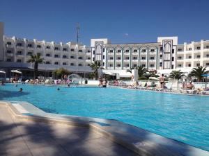 Gambar di galeri bagi Aylimas Family Hotel di Monastir