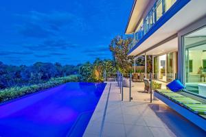 The swimming pool at or close to Corporate and Family Beach Retreat by Kingscliff Accommodation