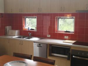 
A kitchen or kitchenette at Villa 28 Cape Villas
