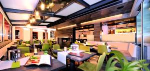 Restaurace v ubytování Hotel Clara