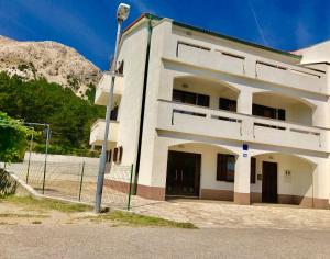 Nespecifikovaný výhled na hory nebo výhled na hory při pohledu z apartmánu