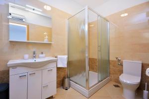 Koupelna v ubytování Villa Kami - 4 stars villa, Heated pool