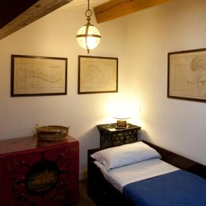 Кровать или кровати в номере M Club De Luxe B&B