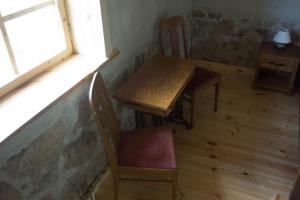 Posezení v ubytování Lauku māja "Zvejnieki"