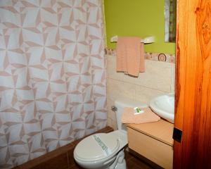 Vannituba majutusasutuses Hostal Terra 4 - EL LABRADOR