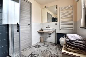 A bathroom at Cuorematto
