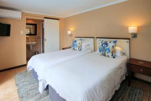 Ảnh trong thư viện ảnh của Aziza Guest House ở George