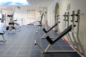 Fitness centrum a/nebo fitness zařízení v ubytování Tower Genova Airport - Hotel & Conference Center