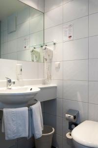 Koupelna v ubytování 4-Länder-Hotel Deutschmann