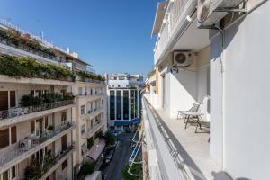 Zdjęcie z galerii obiektu Exquisite HiEnd 3bdr 4th flr Top Kolonaki spot w Atenach