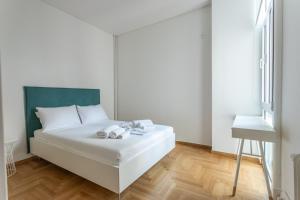 Zdjęcie z galerii obiektu Exquisite HiEnd 3bdr 4th flr Top Kolonaki spot w Atenach